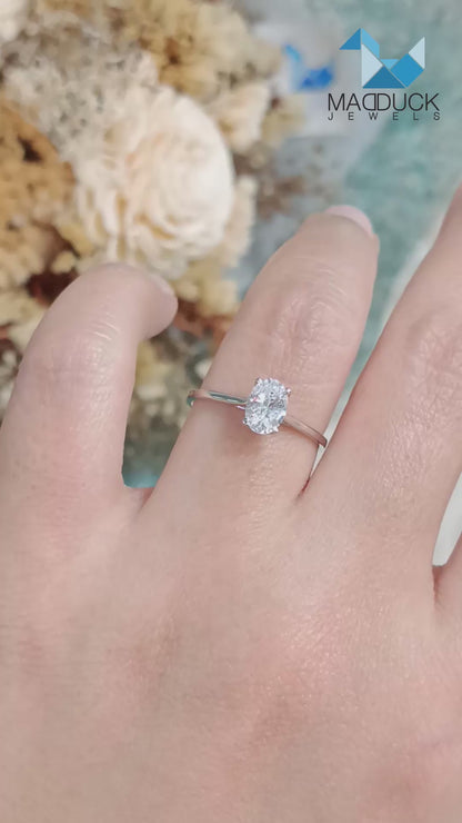MadDuckJewels RG2603 Oval Solitaire Engagement &amp; Wedding Ring – 925 Sterling Silver – CZ / Moissanite / Lab-Grown Diamond – Rhodium Plated, Nickel-Free