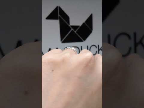 Madduckjewels แหวนเงินแท้ เพชร CZ ชุบโรเดียม RG1564WGR