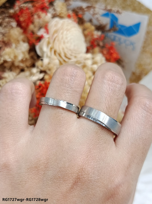 Plain Band Couple Ring Set – MadDuckJewels Sterling Silver 925 – His & Hers Wedding Bands – Rhodium Plated, Nickel-Free – RG1728WGR-RG1727WGR