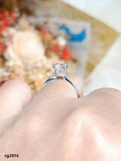 MadDuckJewels Sterling Silver 925 Engagement & Wedding Ring – CZ / Moissanite / Lab-Grown Diamond – Rhodium Plated, Nickel-Free – RG1505