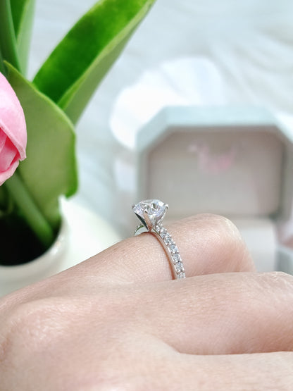 1.00 Cts Cubic Zirconia / Sterling Silver 925 Ring / Rhodium plated Nickel-Free / MadDuckJewels RG2203