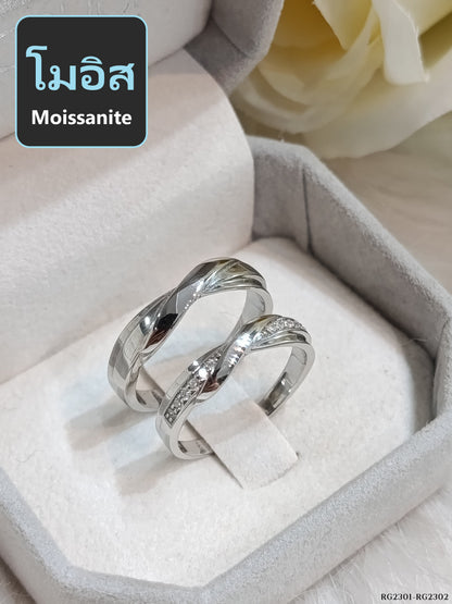 Moissanite Couple Ring Set – MadDuckJewels Sterling Silver 925 – His & Hers Engagement & Wedding Rings – Rhodium Plated, Nickel-Free – RG2301-RG2302