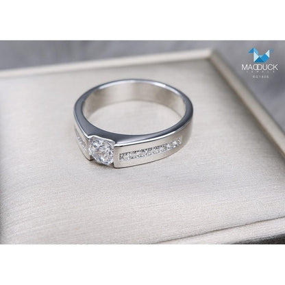 Unisex / male / female ring – CZ in 925 silver by Madduck Jewels