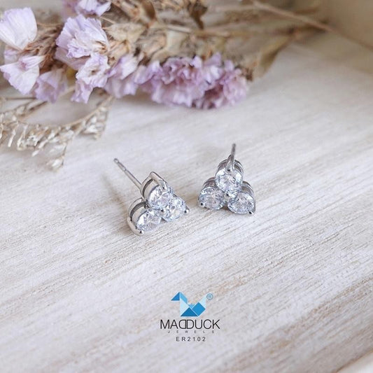 Minimalist CZ Stud Earrings in 925 Silver – Triangle Design