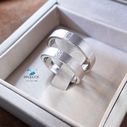 Couple ring set – CZ in 925 silver by Madduck Jewels