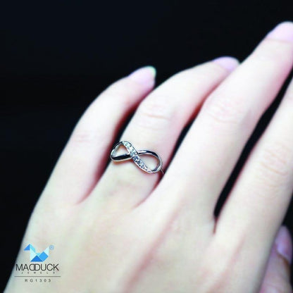 Women's ring – CZ in 925 silver by Madduck Jewels