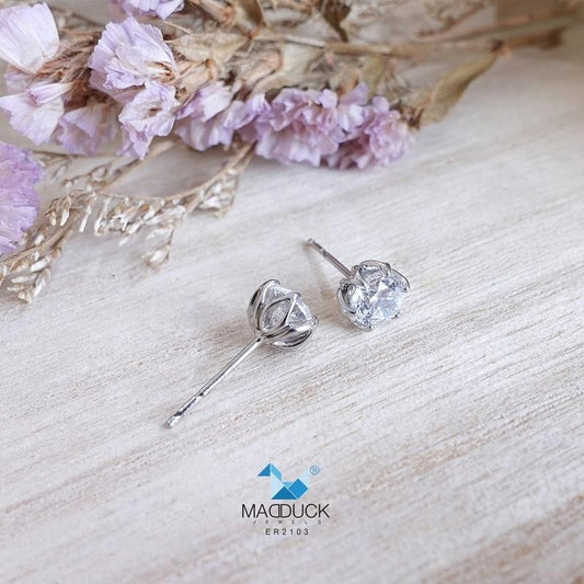 Minimalist CZ Stud Earrings in 925 Silver – Round Solitaire Design