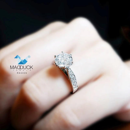Women's ring – CZ in 925 silver by Madduck Jewels