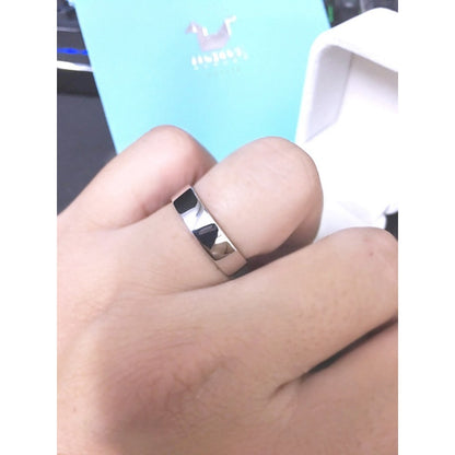 Unisex / male / female ring – CZ in 925 silver by Madduck Jewels