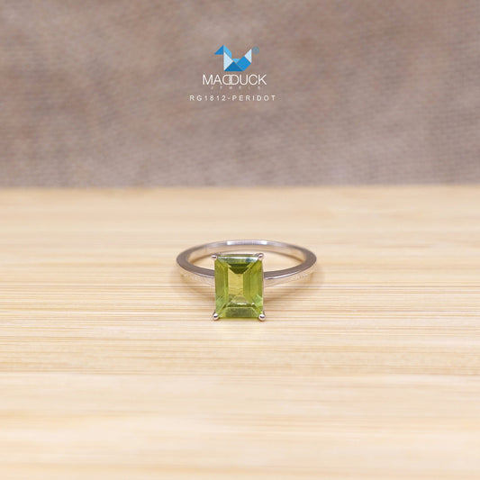 Madduckjewels | Natural Peridot Ring | 925 Sterling Silver Rhodium-plated | RG1812pr