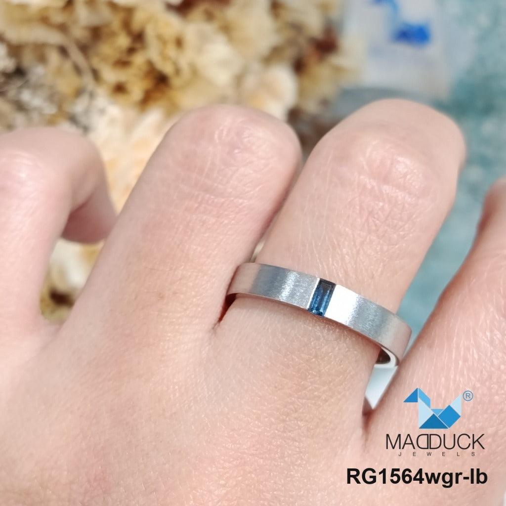 Madduckjewels | Natural London Blue Topaz Ring | Matte Band | 925 Sterling Silver Rhodium-plated | RG1564wgr-lb