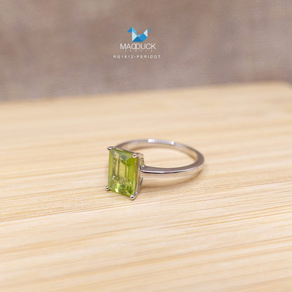 Madduckjewels | Natural Peridot Ring | 925 Sterling Silver Rhodium-plated | RG1812pr