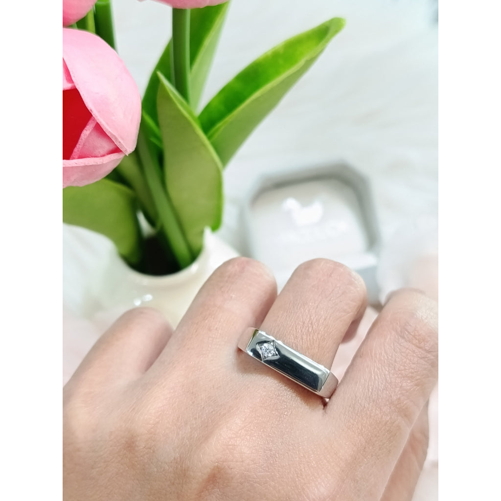 MadDuckJewels Sterling Silver 925 Engagement & Wedding Ring – CZ / Moissanite / Lab-Grown Diamond – Rhodium Plated, Nickel-Free – RG2109